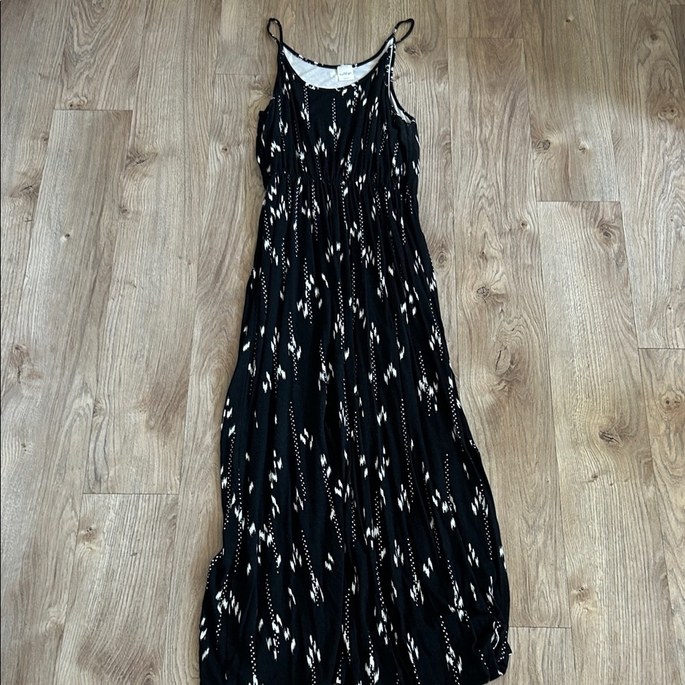 Kaileigh Black and White Maxi Dress
